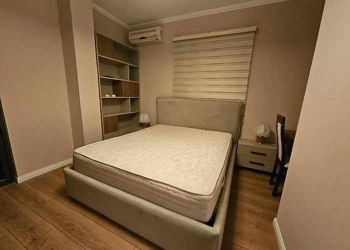 Apartman With Balcony 2 *